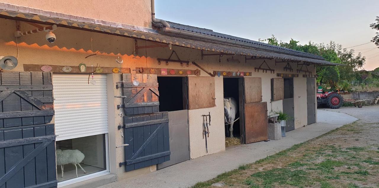 Les Box Chambre D'Hotes Lunan Exterior photo